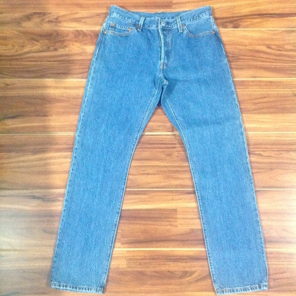 Levi Jeans - Picture 2 of 7